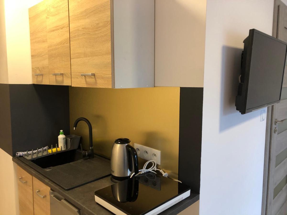 Apartamenty "Naletniej" Przy Morzu Лазы Экстерьер фото